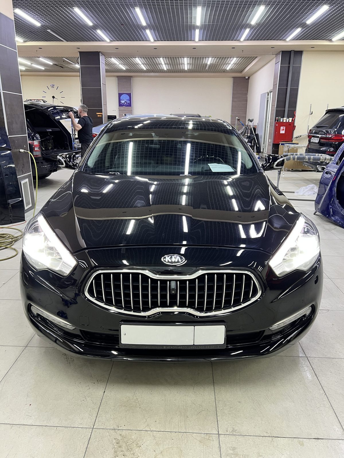 Покраска переднего левого крыла KIA QUORIS — фотоотчёт