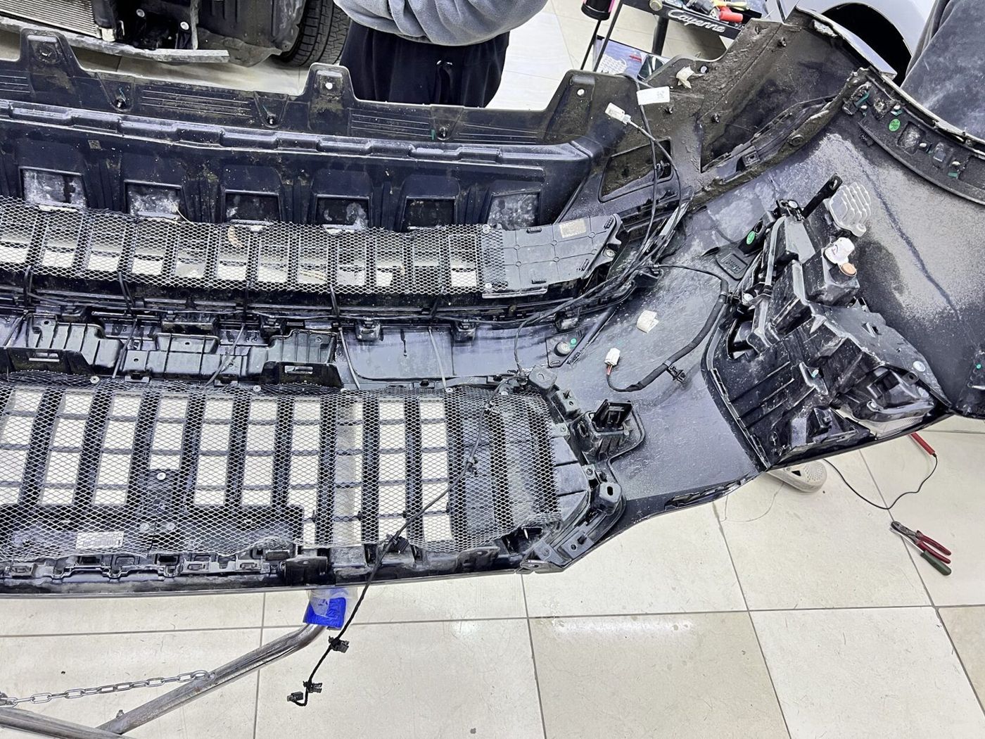 Процесс — работа мастера — localpaint_haval_jolion