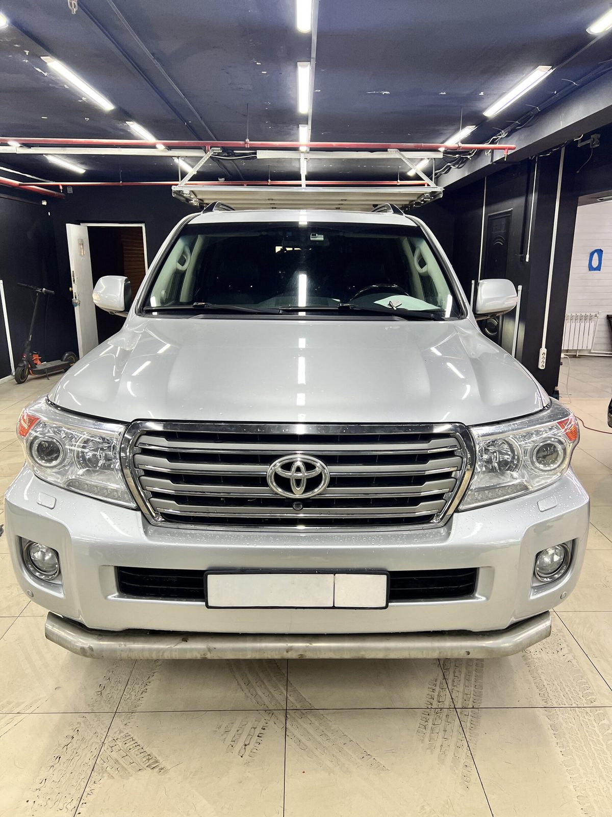 Покраска Land Cruiser 200 — фотоотчёт