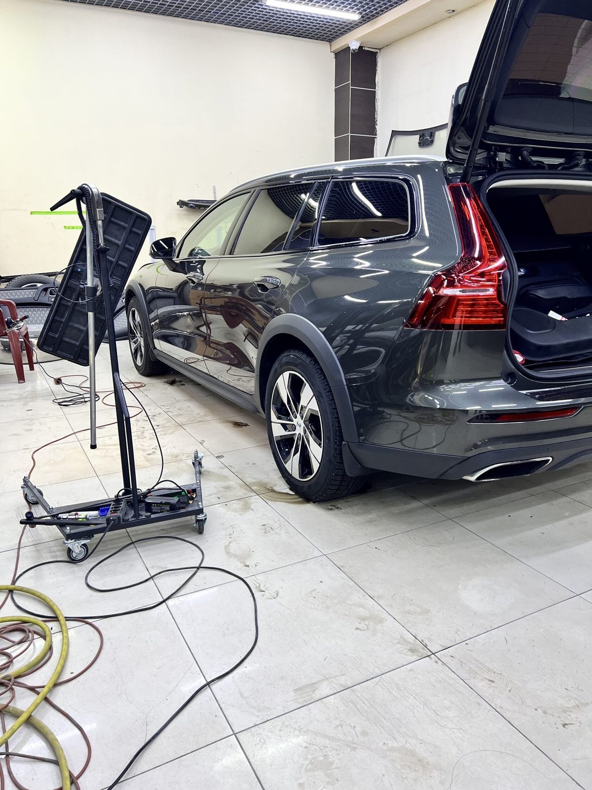 Процесс — работа мастера — pdr-volvo-v60