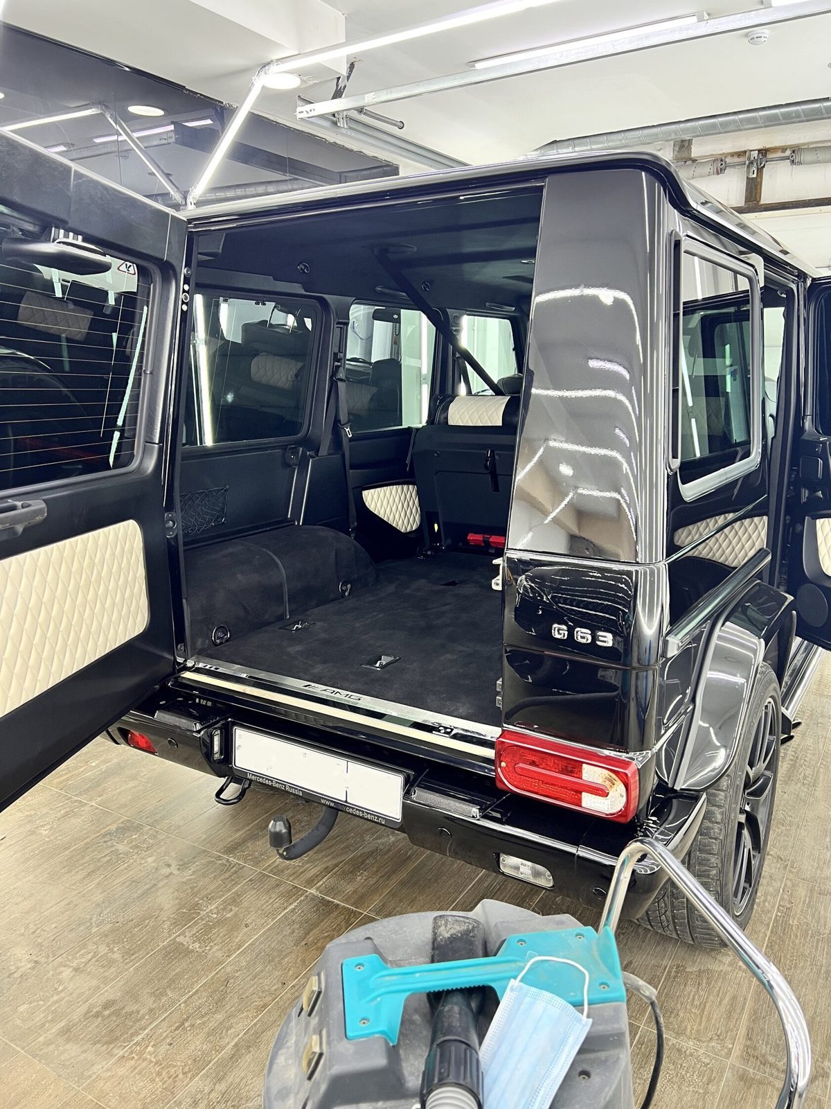 Химчистка Mercedes G-Class — фотоотчёт